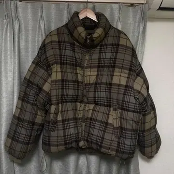 FEKETE 체크 무늬 다운 자켓 XL