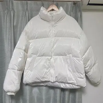 FEKETE 화이트 다운 자켓 XL