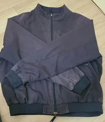 아르마니 스윙탑