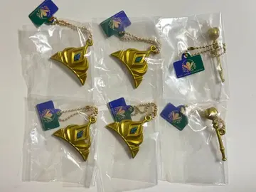 아나와 눈의 여왕 아이템 컬렉션 가챠가챠 캡슐 토이