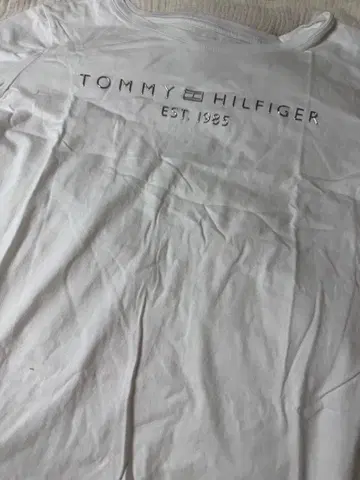 TOMMY HILFIGER 화이트 T셔츠