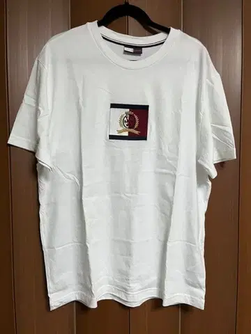 Tommy Hilfiger T셔츠