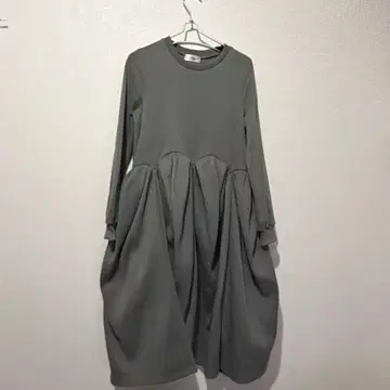 Myu 벌룬 롱 원피스 긴팔 속기모 그레이 크고 넉넉한