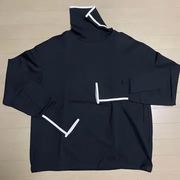 컨디션 최상 THE RERACS 더 릴랙스 터틀넥 티셔츠