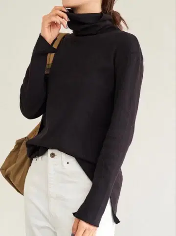 프레임워크 FRAMeWORK 코튼 플라이 터틀넥 블랙