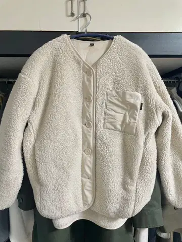 유니클로 보아 가디건 marimekko 콜라보 베이지 M