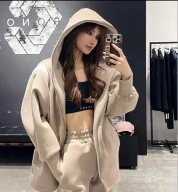 완판! CRONOS x IRAL 후드티 베이지 윤코로 IRAL