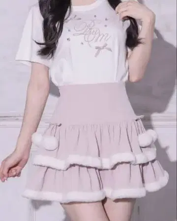pium 퍼 달린 티어드 미니 스커트 핑크
