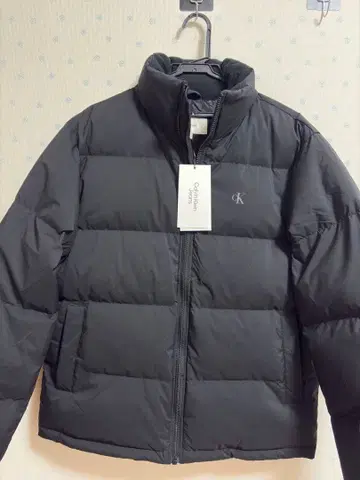 Calvin Klein 블랙 다운 자켓