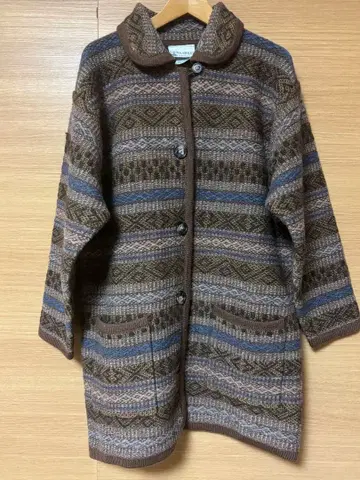 로라 애슐리 니트 코트