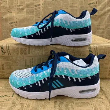 새상품 여성용 23.0cm 통굽 경량 에어솔 스니커즈 스카이블루 3305