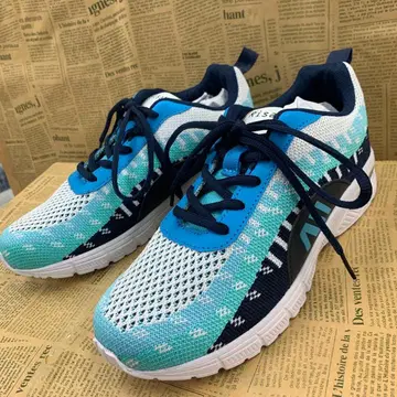 새상품 여성용 23.5cm 통굽 경량 에어솔 스니커즈 스카이블루 3305