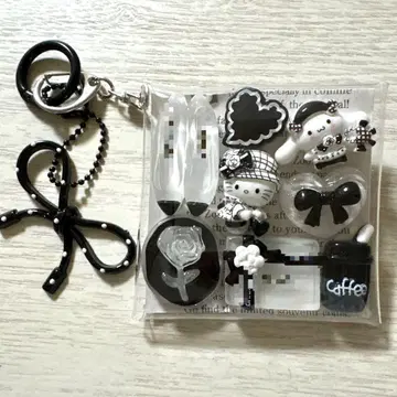 가챠 파우치 키티 시나몬 블랙 화이트