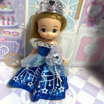 미키마키짱의 친구 이즈미와 프린세스 드레스 세트