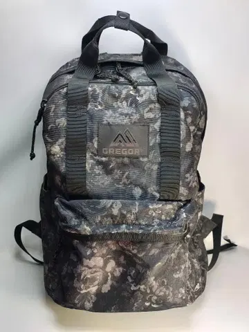 GREGOR 그레고리 이지피지데이 블랙 태피스트리