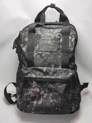 GREGOR 그레고리 이지피지데이 블랙 태피스트리