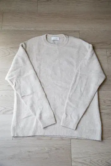 ADAM ET ROPE 스웨터