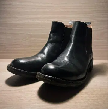 블랙 가죽 사이드 고어 부츠