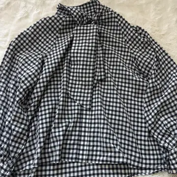 Mila Owen 2WAY 리본 타이 볼륨 슬리브 블라우스