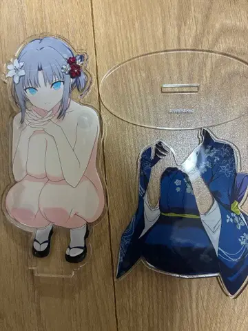 c106 옷 갈아입기 아크릴 스탠드 눈