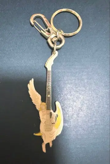 타카미자와 씨 엔젤 기타 키링 3