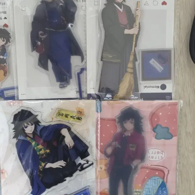 귀멸의 칼날 토미오카 기유 아크릴 스탠드