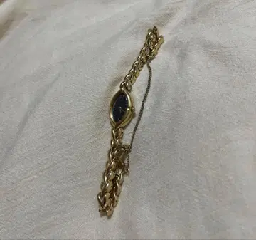 오늘 한정 가격 인하 중 SEIKO 골드 팔찌 타입 쿼츠 손목시계