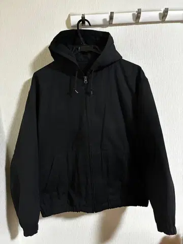 유니클로 U 후디드 집업 블루종 L 사이즈 블랙