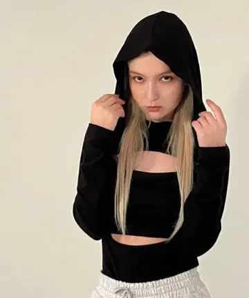 kisstheclub body line hoodie black