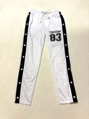 [ 새상품급 ] CRUISIN' 화이트 스포츠 저지 S