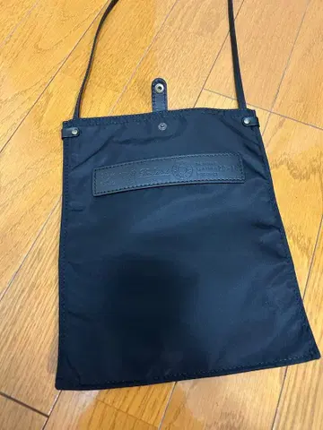 페리지 나일론 천연 가죽 블랙 사코슈