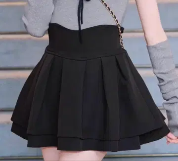 미셸 마카롱 슬림 레그 스커트 블랙 xs