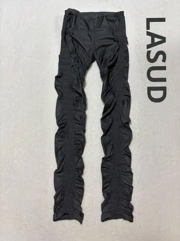 [ 새상품급 ] LASUD 개더 들어간 블랙 레깅스