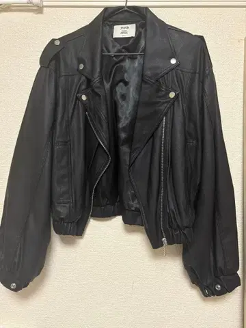 jouetie 블랙 라이더 자켓 숏 기장