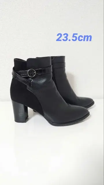 DIANA 다이애나 벨트 숏부츠