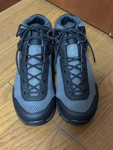 [ 미사용 새상품 ] 시마노 드라이 라이트 신발