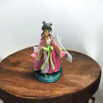 약사의 혼잣말 피규어 핑크와 그린 의상