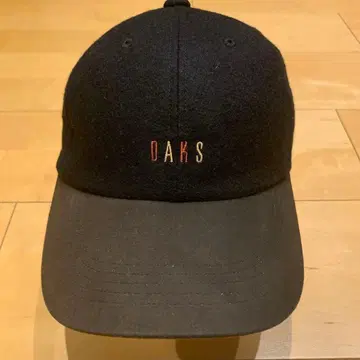 DAKS 울 캡 블랙