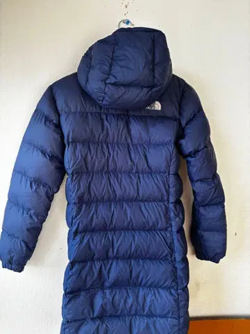 THE NORTH FACE 네이비 다운 자켓