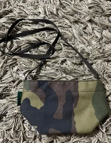 에르베샤 펠리에 Herve Chapelier 카모플라쥬