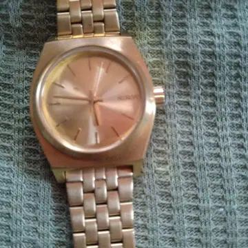 NIXON 아날로그 손목시계 골드