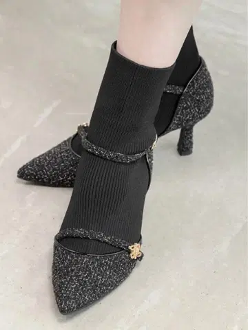 RANDA 펌프스 라이크 니트 도킹 부츠