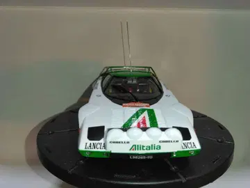 하세가와 1/24 란치아 스트라토스 산레모 랠리 컨버터블 사양 완성품