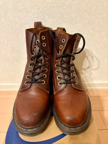 브라운 가죽 워크 부츠 하이컷