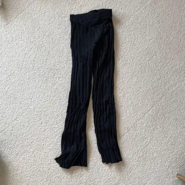 SNIDEL 블랙 팬츠 S