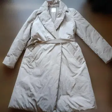 KUMIKYOKU 베이지 롱 코트