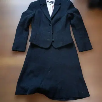 EPOCA 블랙스 수트 사이즈 40