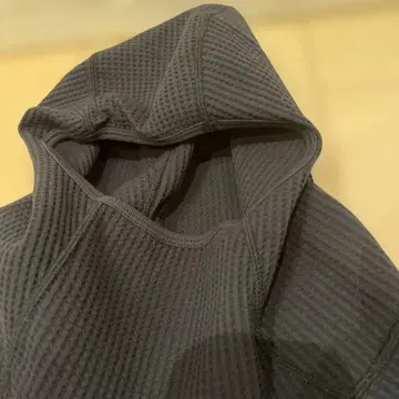 Goldwin 블랙 후드 부착 후드티