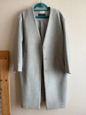 그레이 체스터 코트