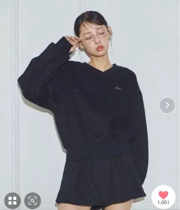 Lallana 라메코코 V넥 맨투맨 M 사이즈 블랙